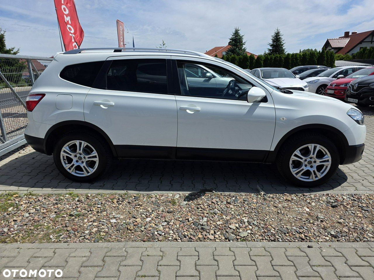 Nissan Qashqai+2 2.0 Tekna - 19
