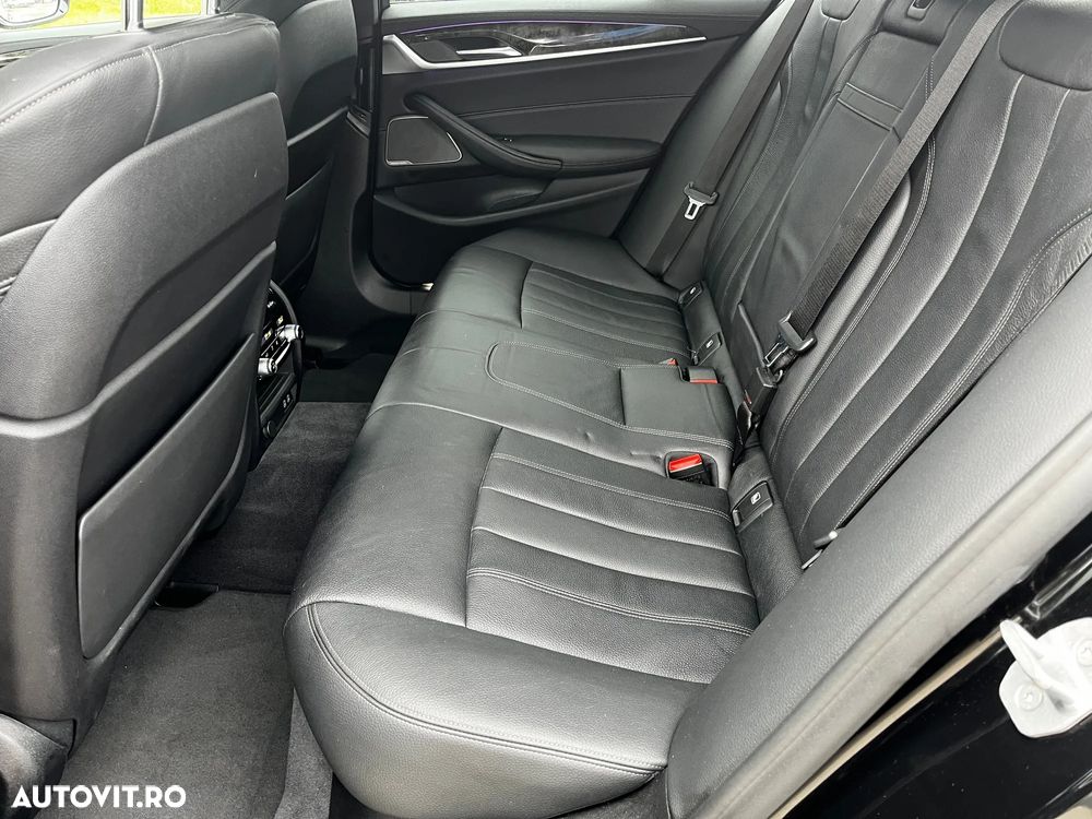 BMW Seria 5 520d xDrive AT MHEV - 11