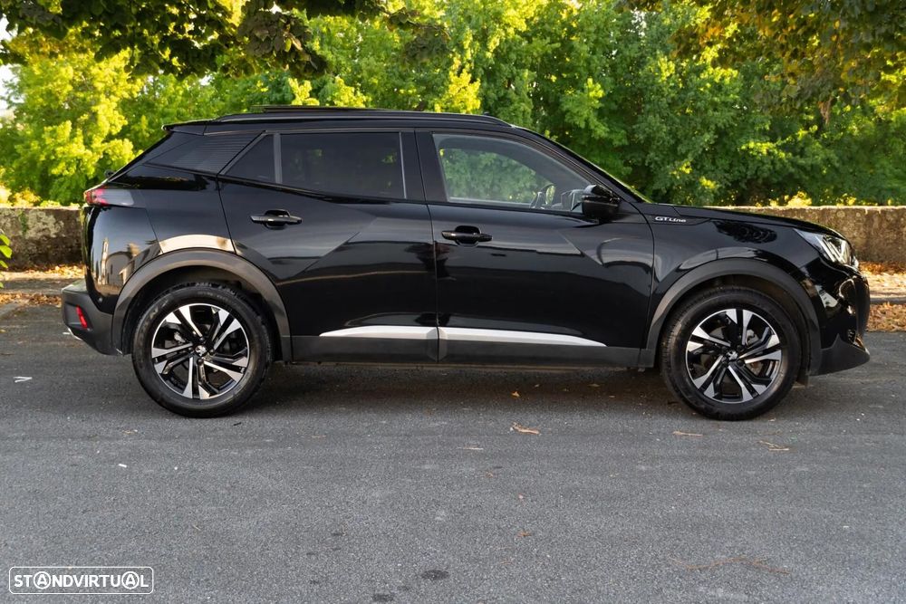 Peugeot 2008 1.2 PureTech GT - 31