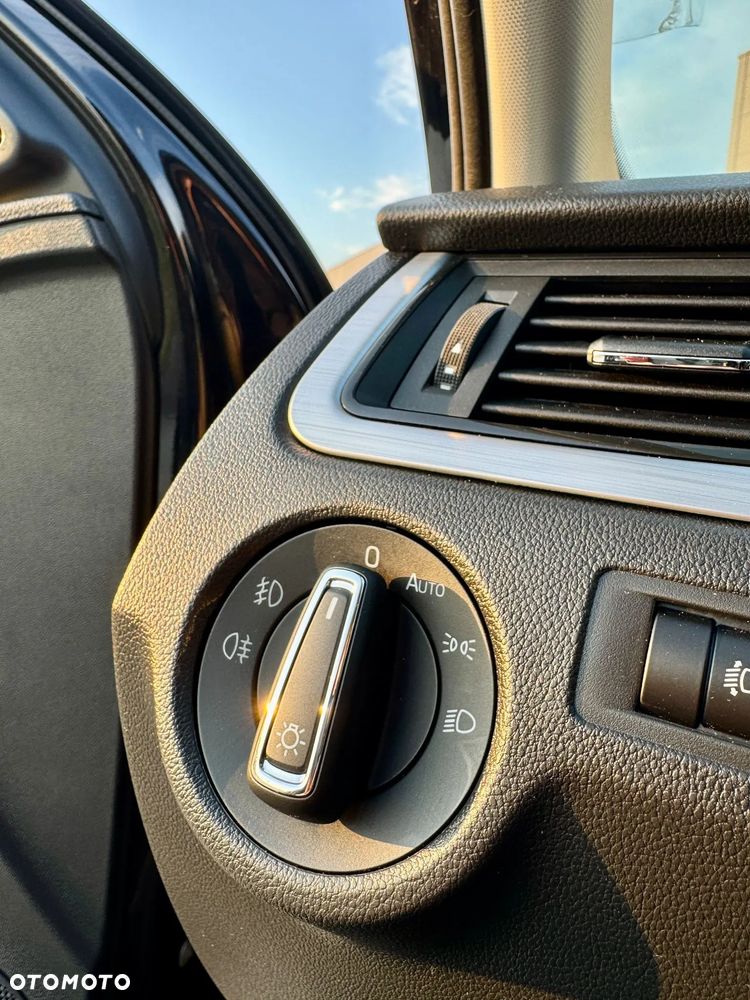 Skoda RAPID 1.0 TSI Ambition - 19