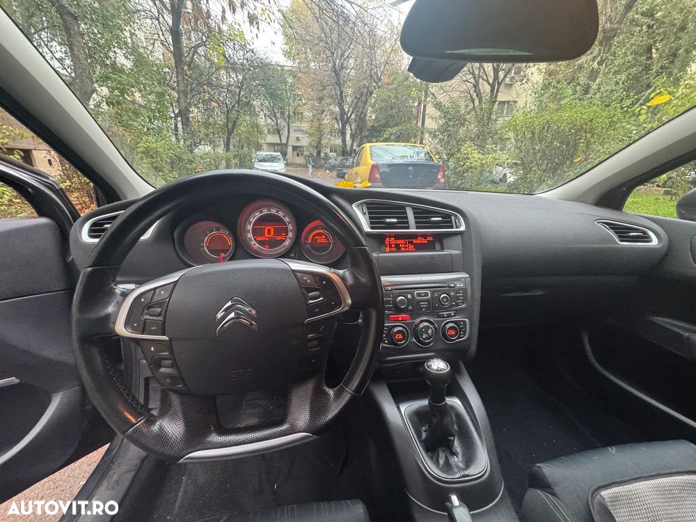 Citroën C4 1.6 HDI FAP BVM Attraction - 21