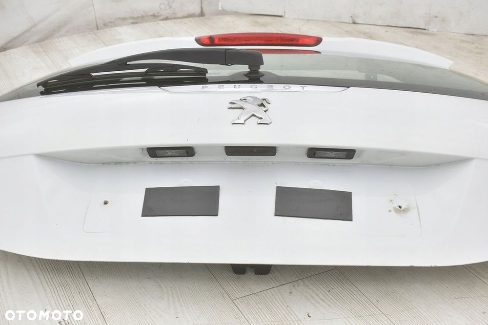 klapa tylna tył peugeot 208 - 10