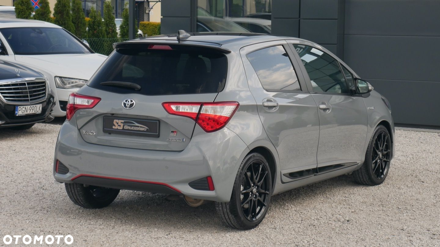 Toyota Yaris - 7