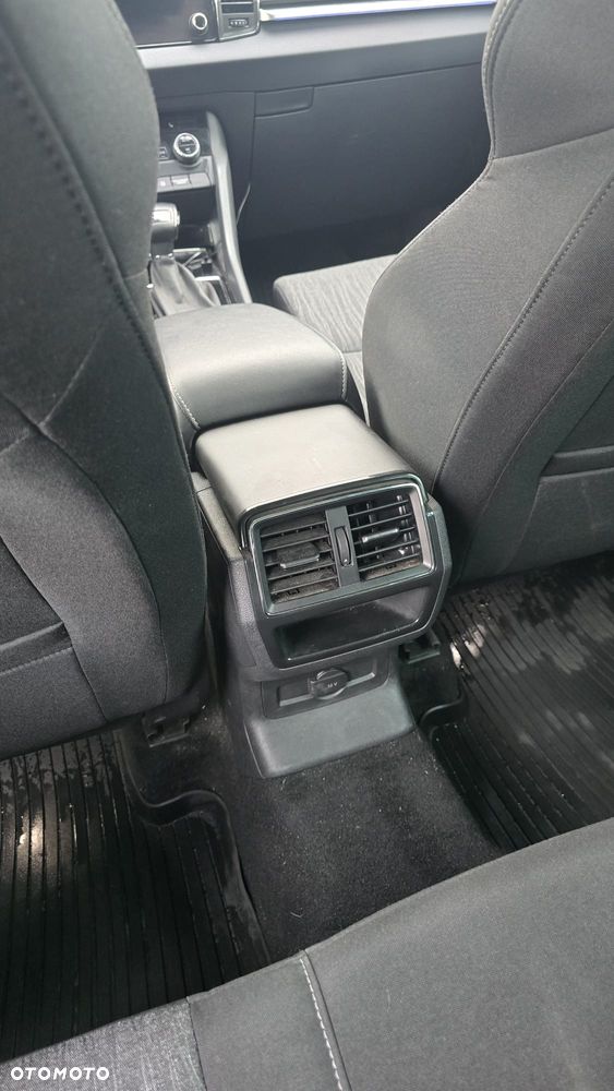 Skoda Karoq 1.5 TSI ACT GPF 4x2 Style DSG - 12