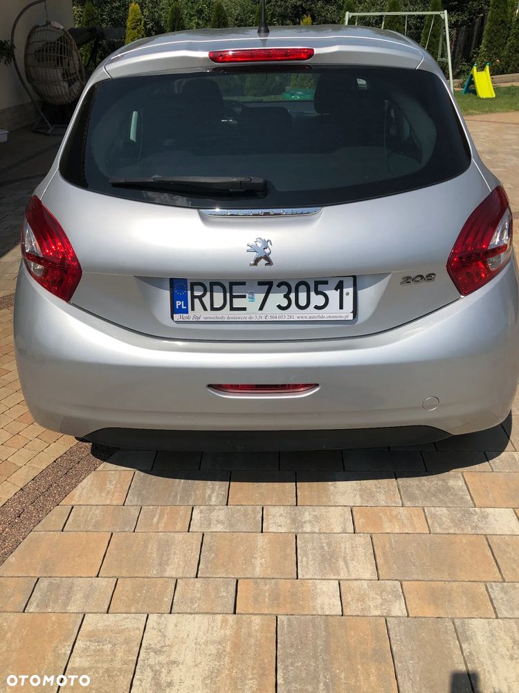 Peugeot 208 82 PureTech Style - 5