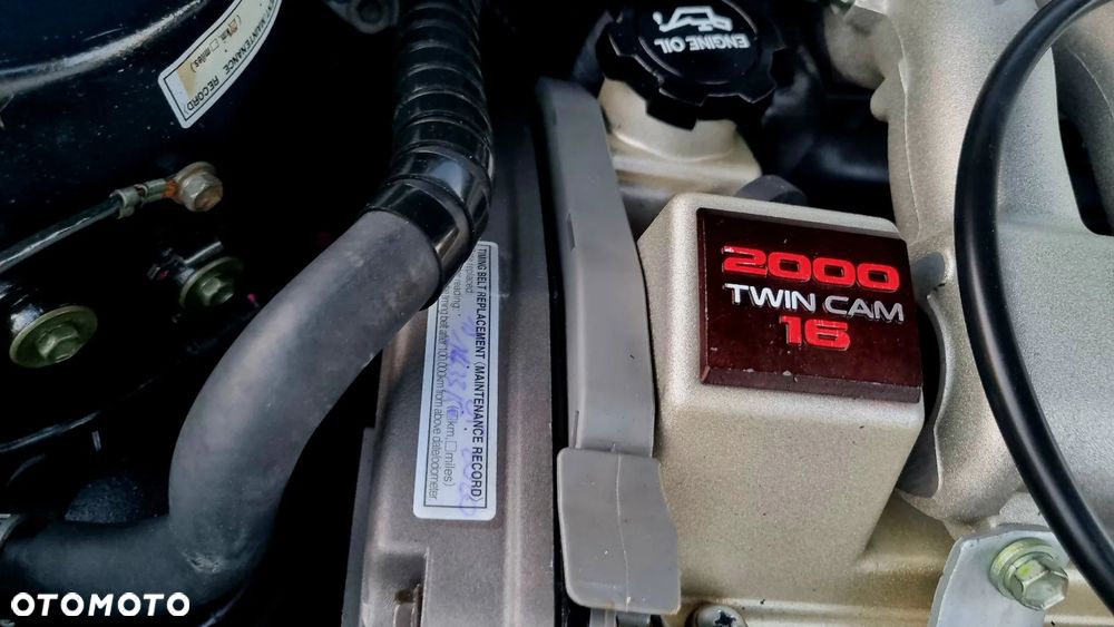Toyota Carina - 4