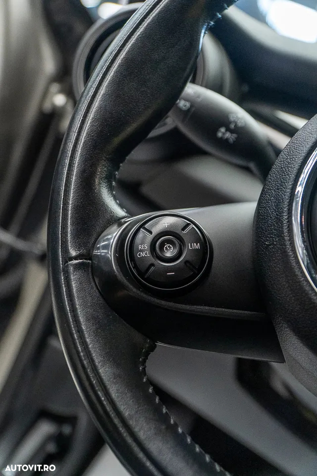 Mini Cooper S Sport-Aut. - 15