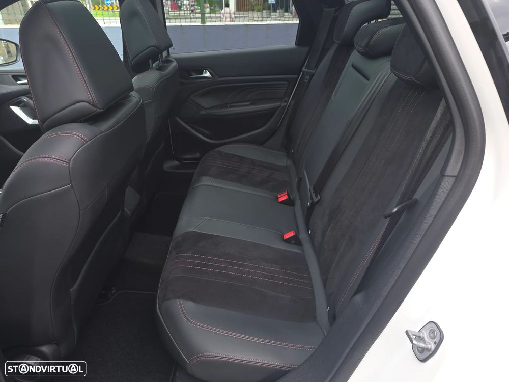 Peugeot 308 SW BlueHDi 130 EAT8 Stop & Start GT Pack - 39