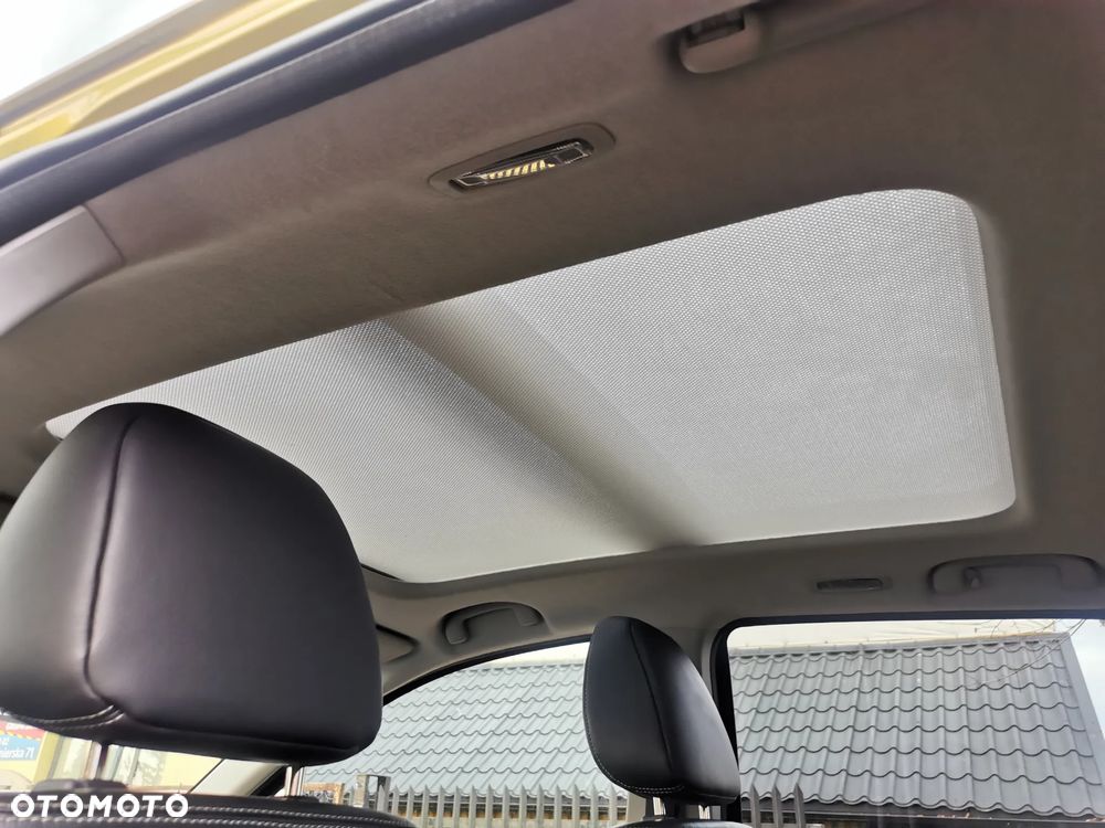 Suzuki SX4 S-Cross 1.6 Premium 4WD - 11