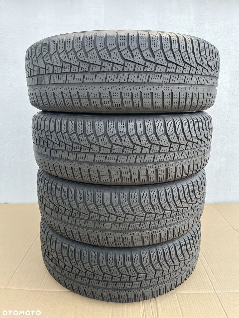 OPONY 215/65/17 99V HANKOOK WINTER ICEPT EVO2 SUV W320A - 1