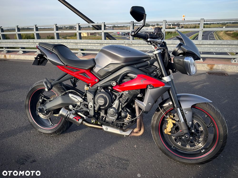 Triumph Street Triple - 6