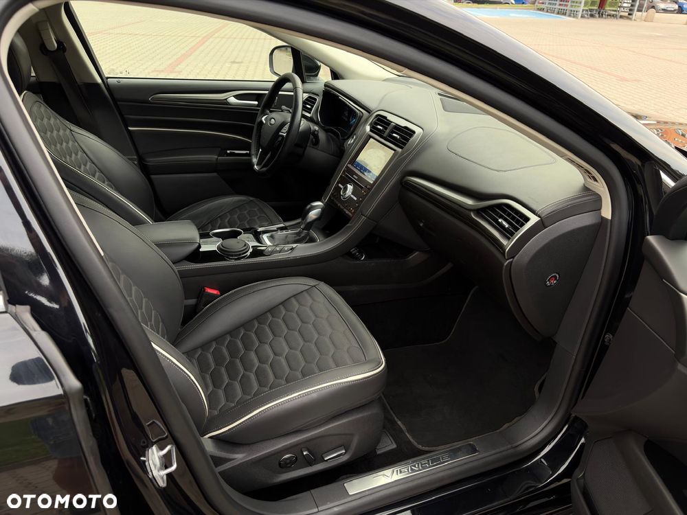 Ford Mondeo SW 2.0 Hybrid Vignale Plus - 12
