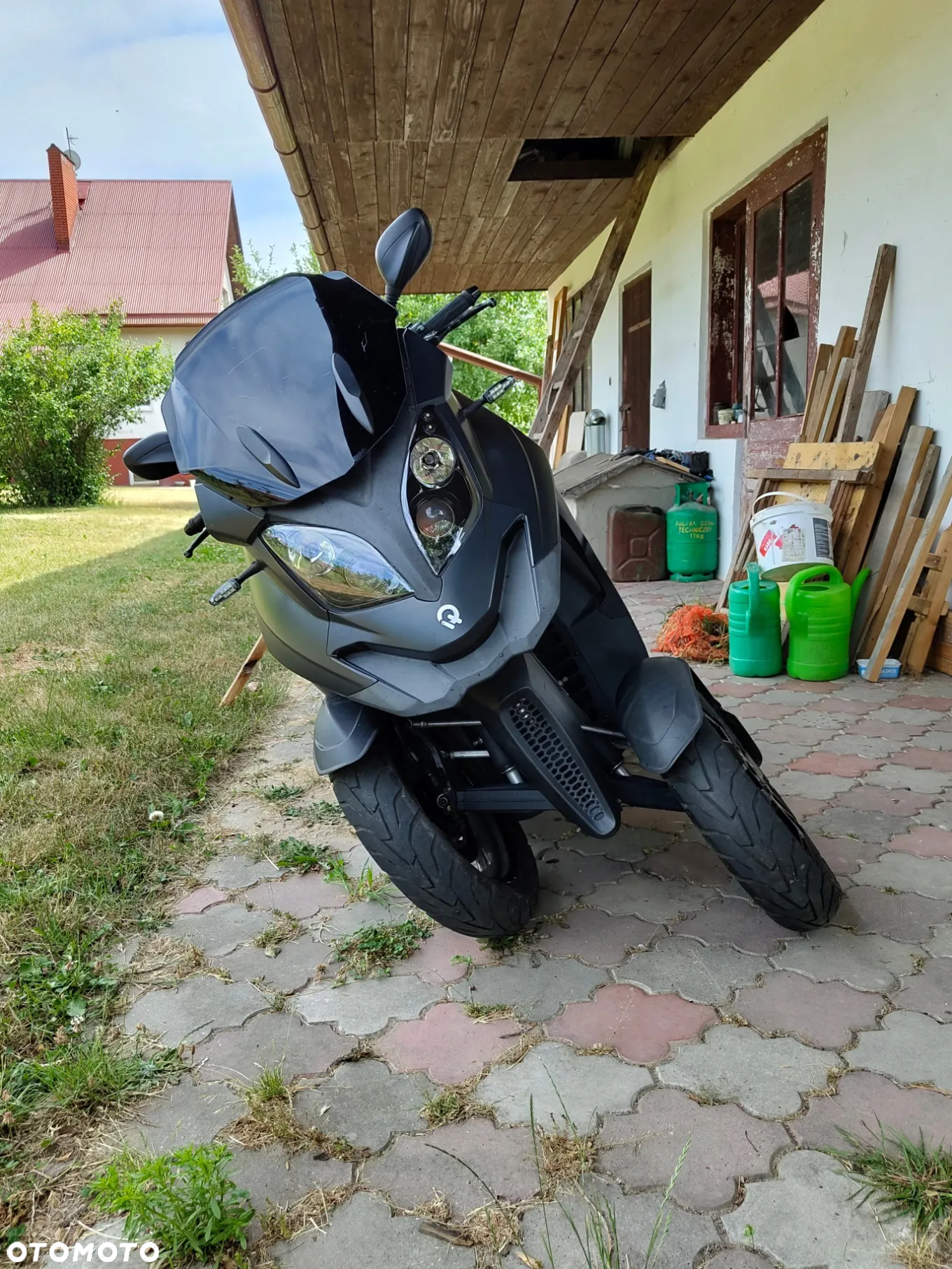 Piaggio MP-3 - 37