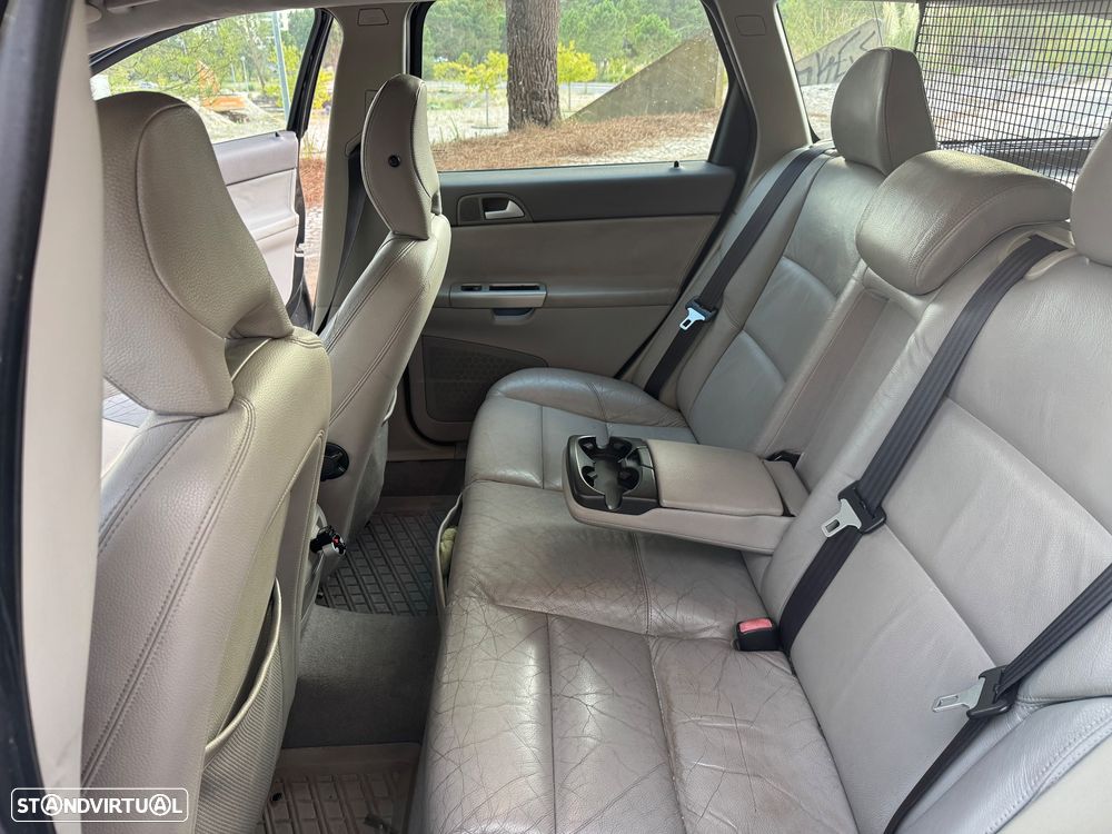 Volvo V50 2.0 D Nível 3 17 - 8