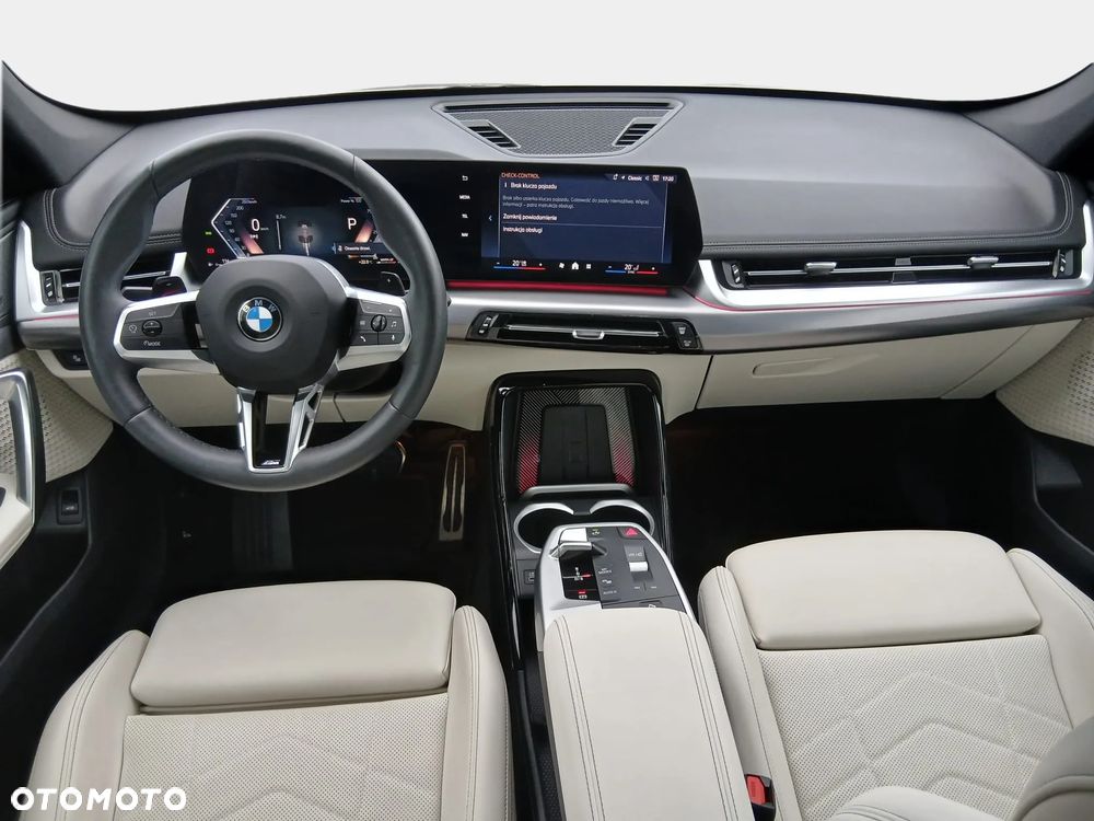 BMW X1 sDrive18d M Sport - 12