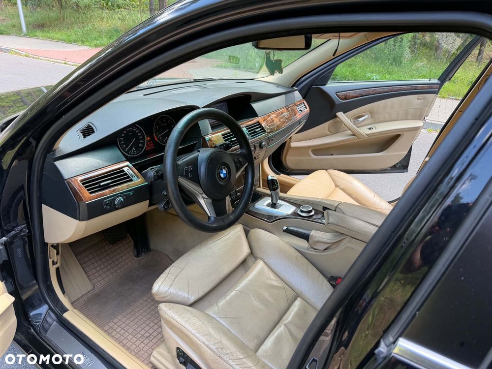 BMW Seria 5 - 15