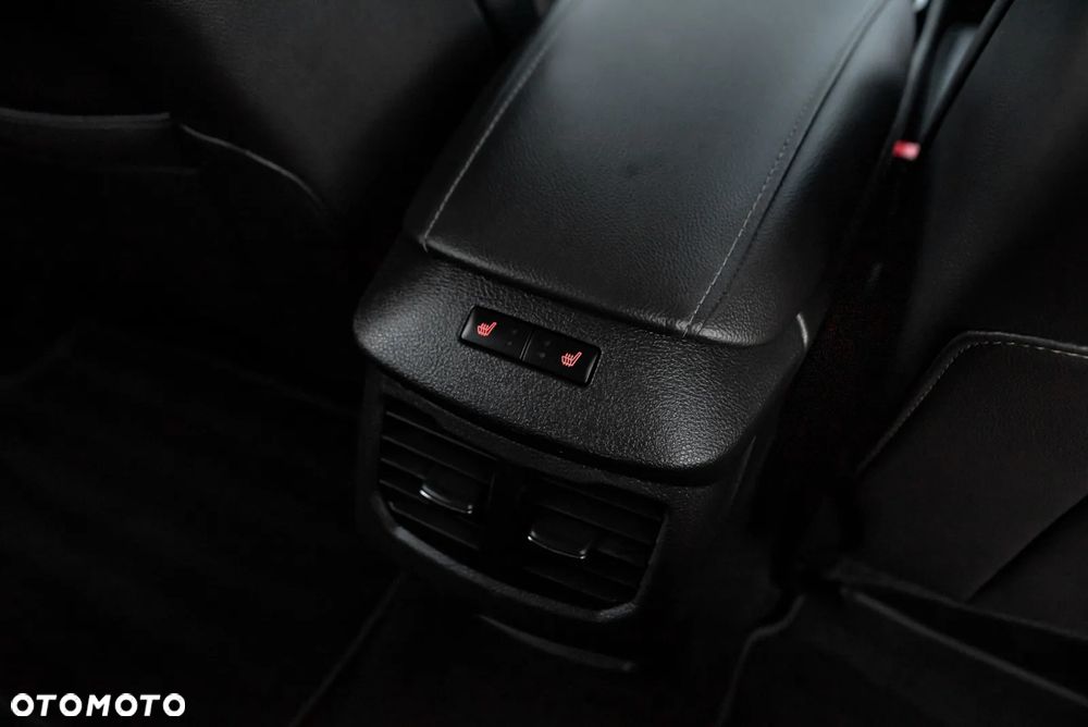 Ford Mondeo 2.0 TDCi Edition 4WD PowerShift - 26