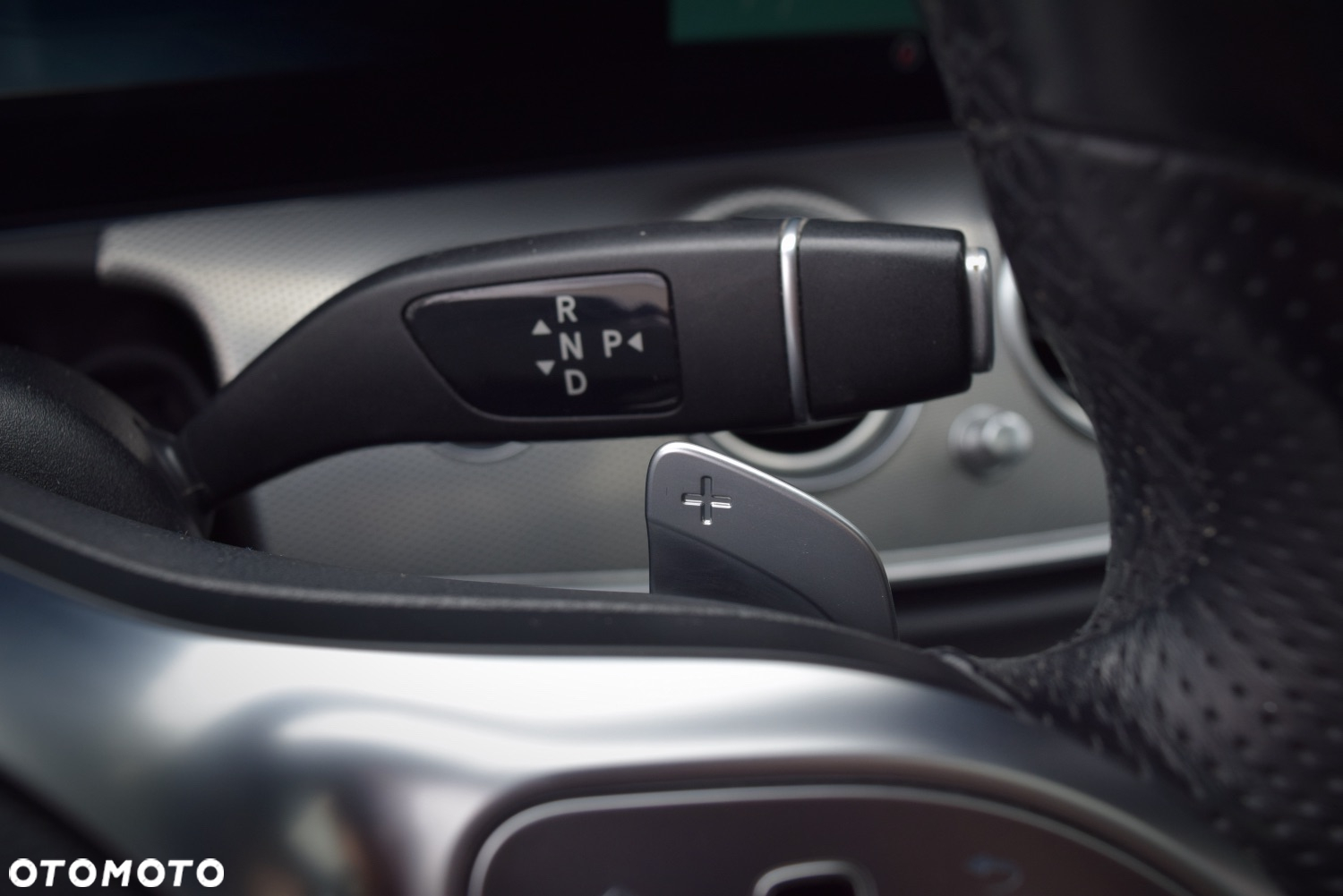 Mercedes-Benz Klasa E 220 d 9G-TRONIC - 20