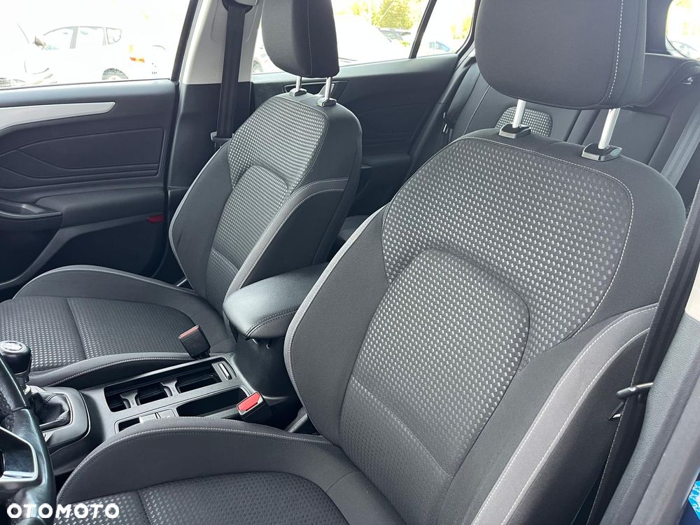 Ford Focus 1.5 EcoBlue Titanium - 19