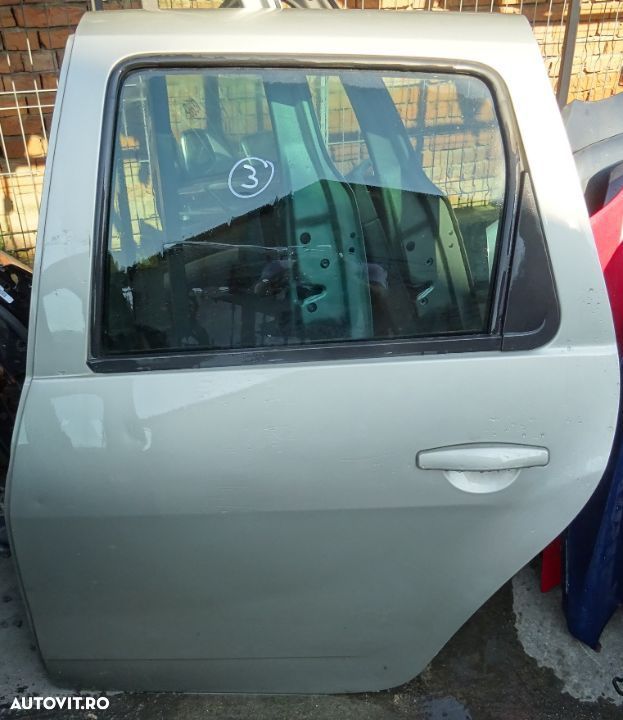 Usa stanga spate Dacia Duster din 2012 completa - 1