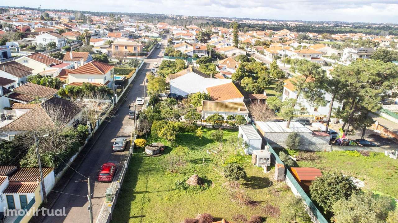 Terreno 924 m² com PIP aprovado para destaque em 2 lotes – Brejos de A - Grande imagem: 2/32