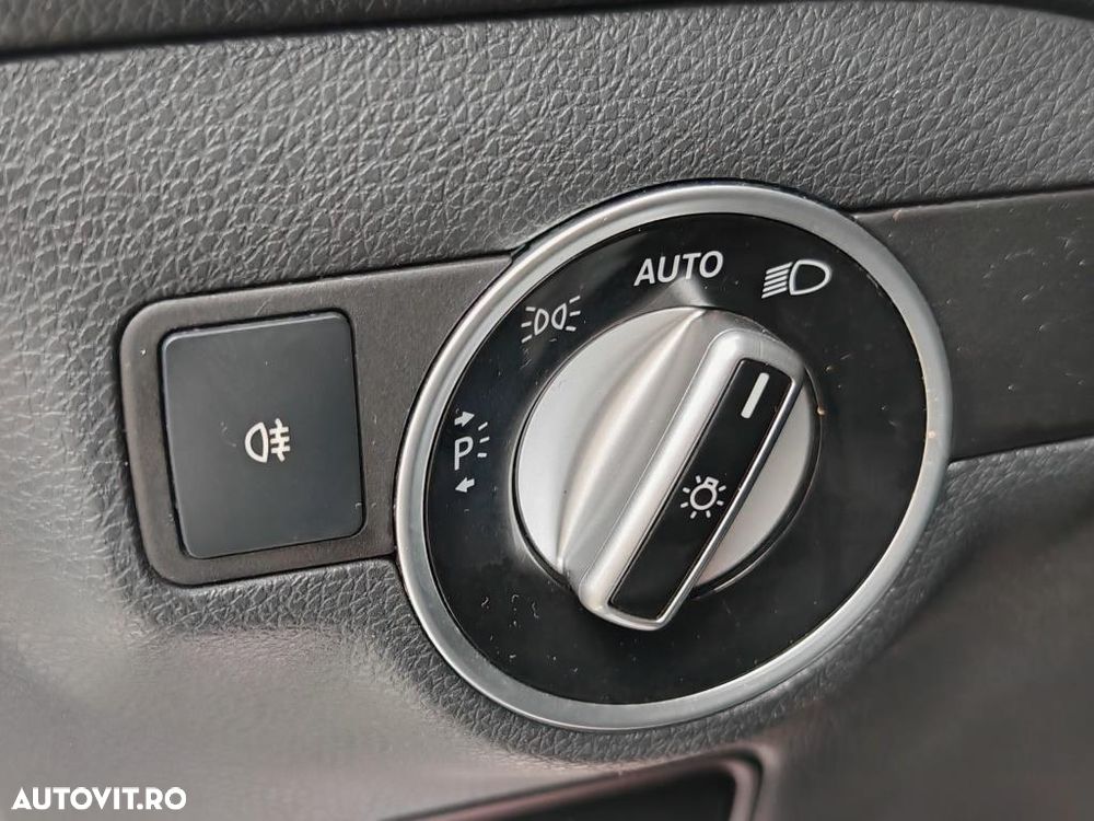 Mercedes-Benz CLA 200 d 7G-DCT Peak Edition - 20