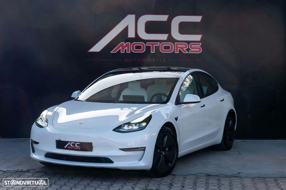 Tesla Model 3 - 45