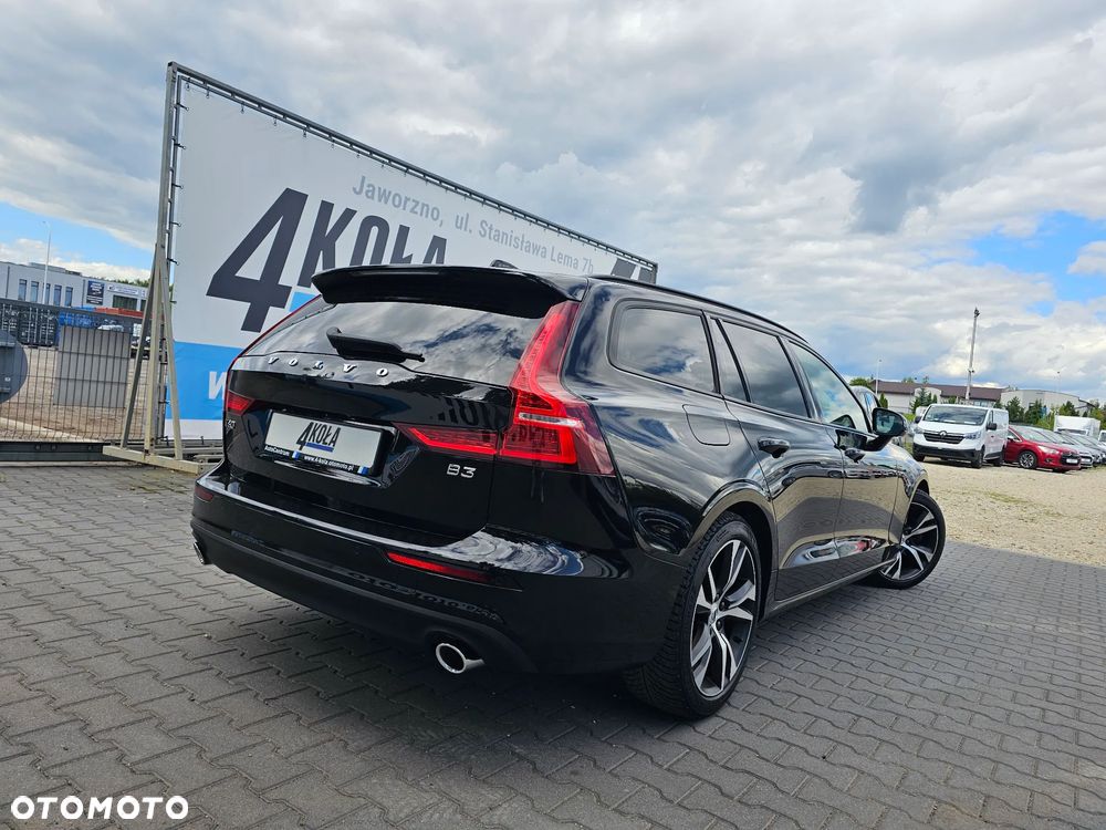 Volvo V60 B3 B Geartronic Momentum Pro - 3