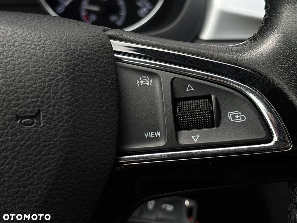 Skoda RAPID 1.0 TSI Ambition - 18