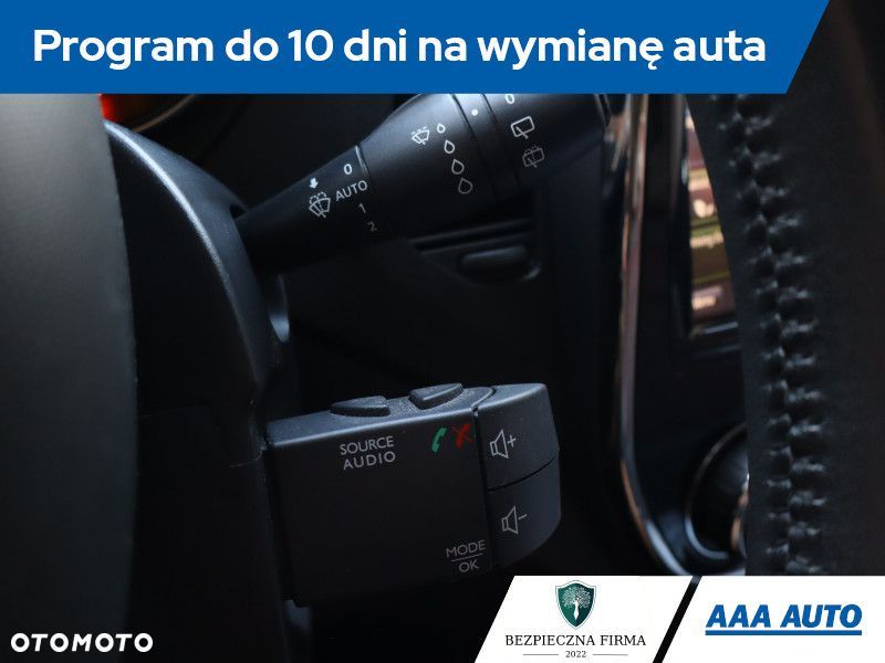 Renault Captur - 19