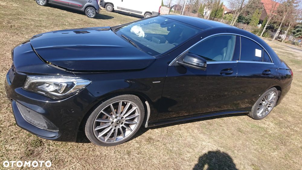Mercedes-Benz CLA - 16