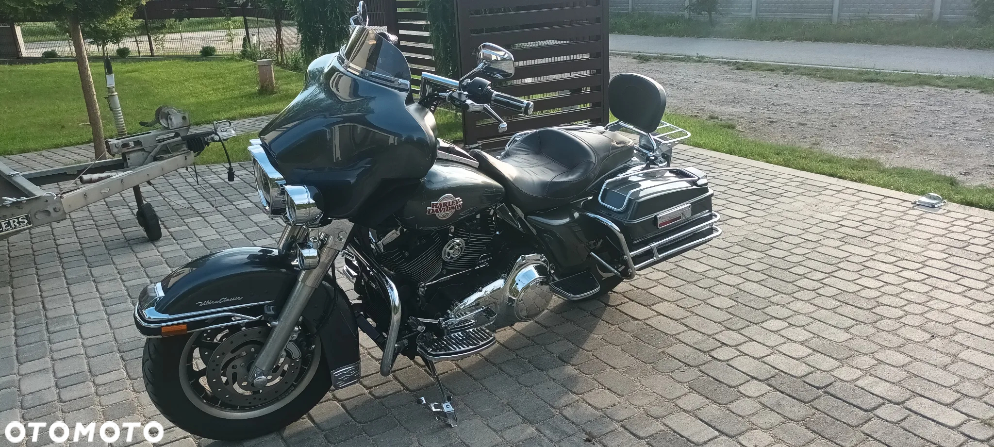 Harley-Davidson Touring Street Glide - 22