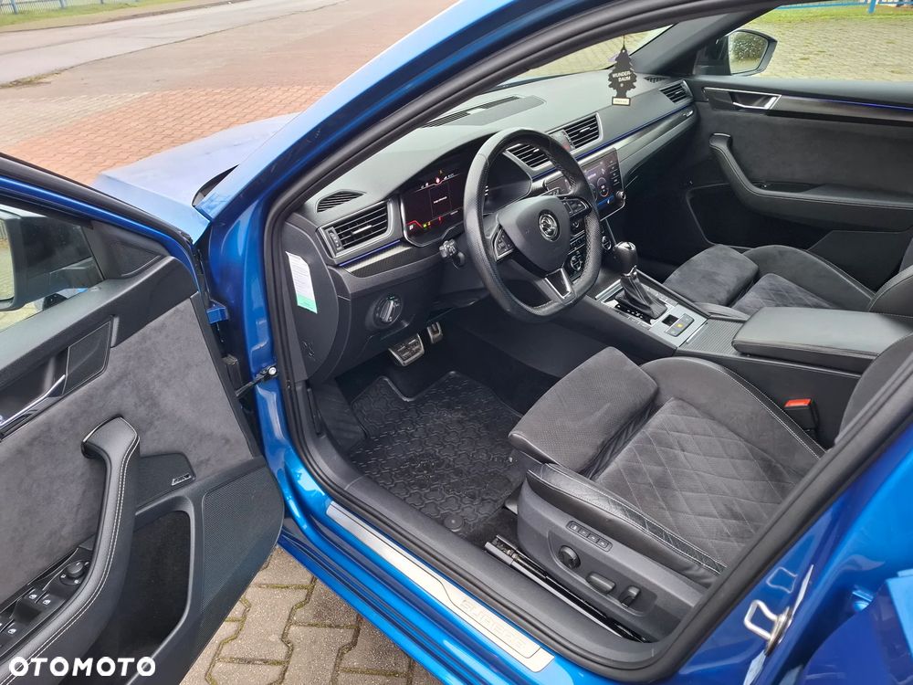 Skoda Superb 1.5 TSI DSG Sportline - 5