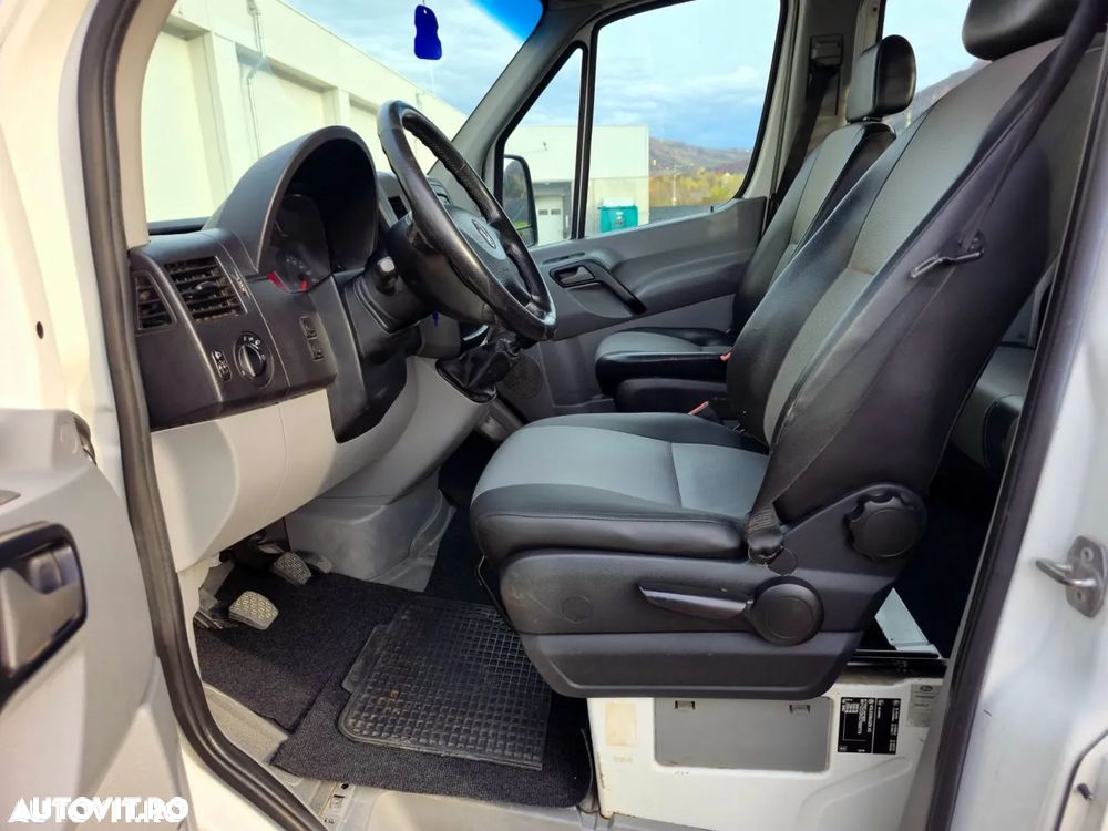 Volkswagen Crafter - 9