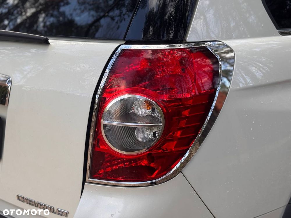 Chevrolet Captiva 2.4 LT - 11