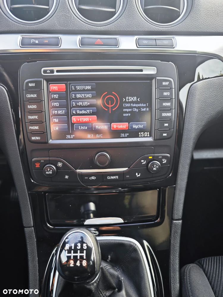 Ford S-Max 2.0 TDCi DPF Titanium - 13