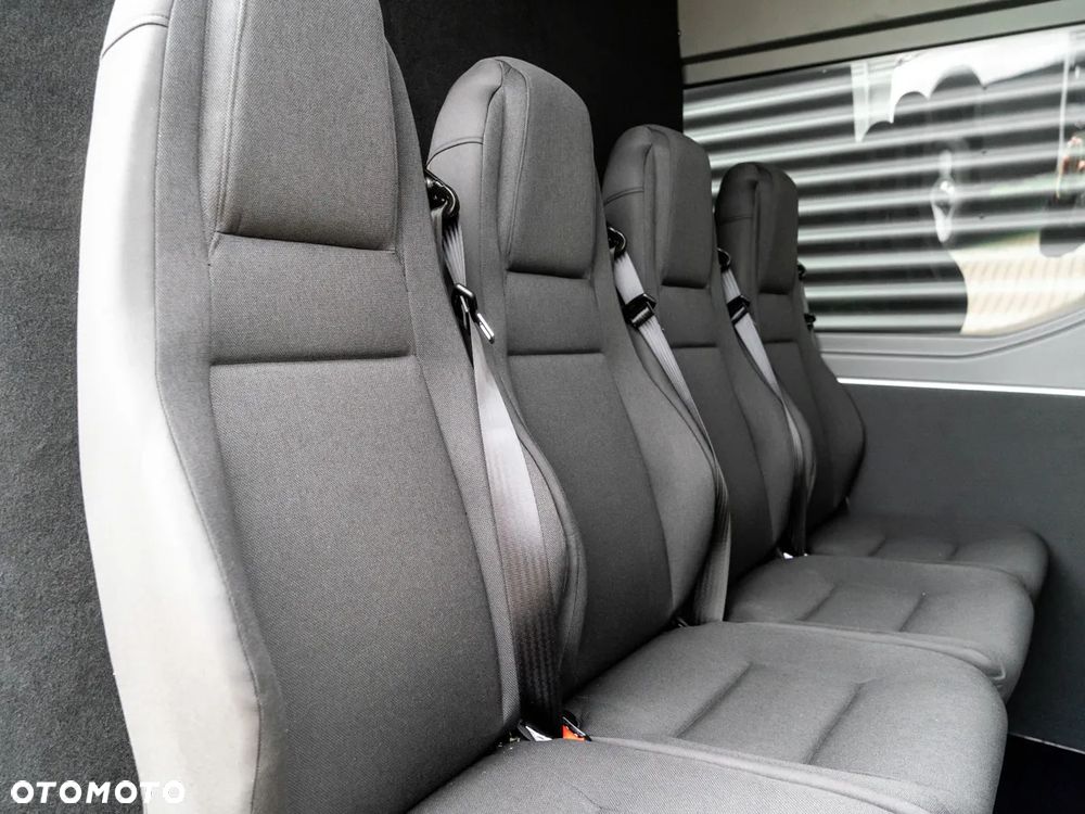 Iveco Daily 35S18HV brygadówka - 7