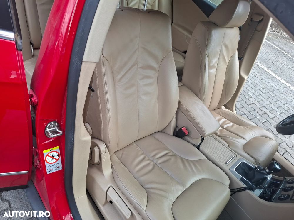 Volkswagen Passat 2.0 TDI Comfortline DPF - 8