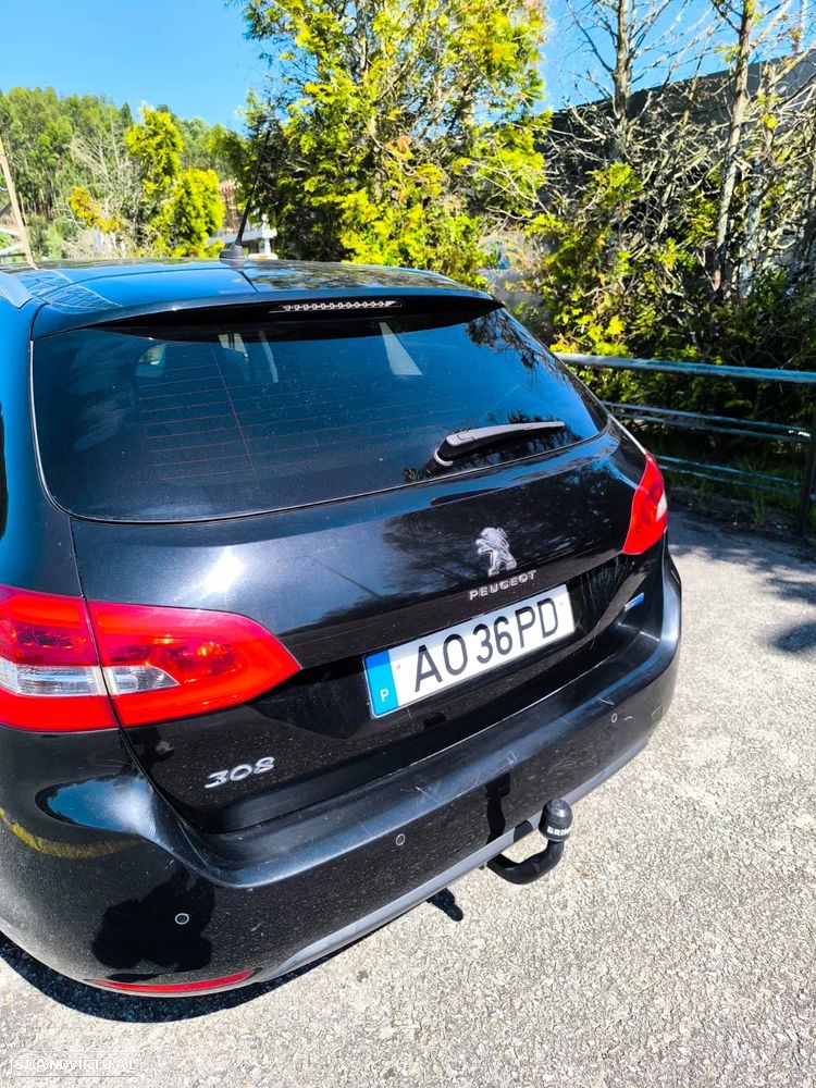 Peugeot 308 SW BlueHDi 120 Stop & Start Allure - 19