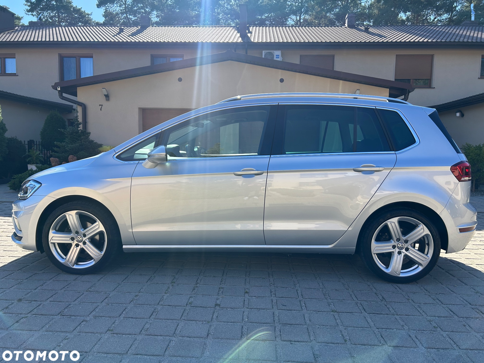 Volkswagen Golf Sportsvan 1.5 TSI ACT DSG Highline - 9