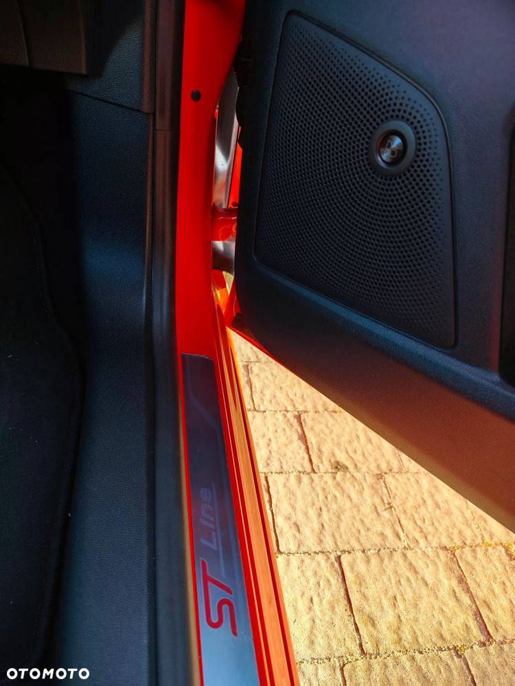 Ford Focus 1.0 EcoBoost ST-Line ASS PowerShift - 39