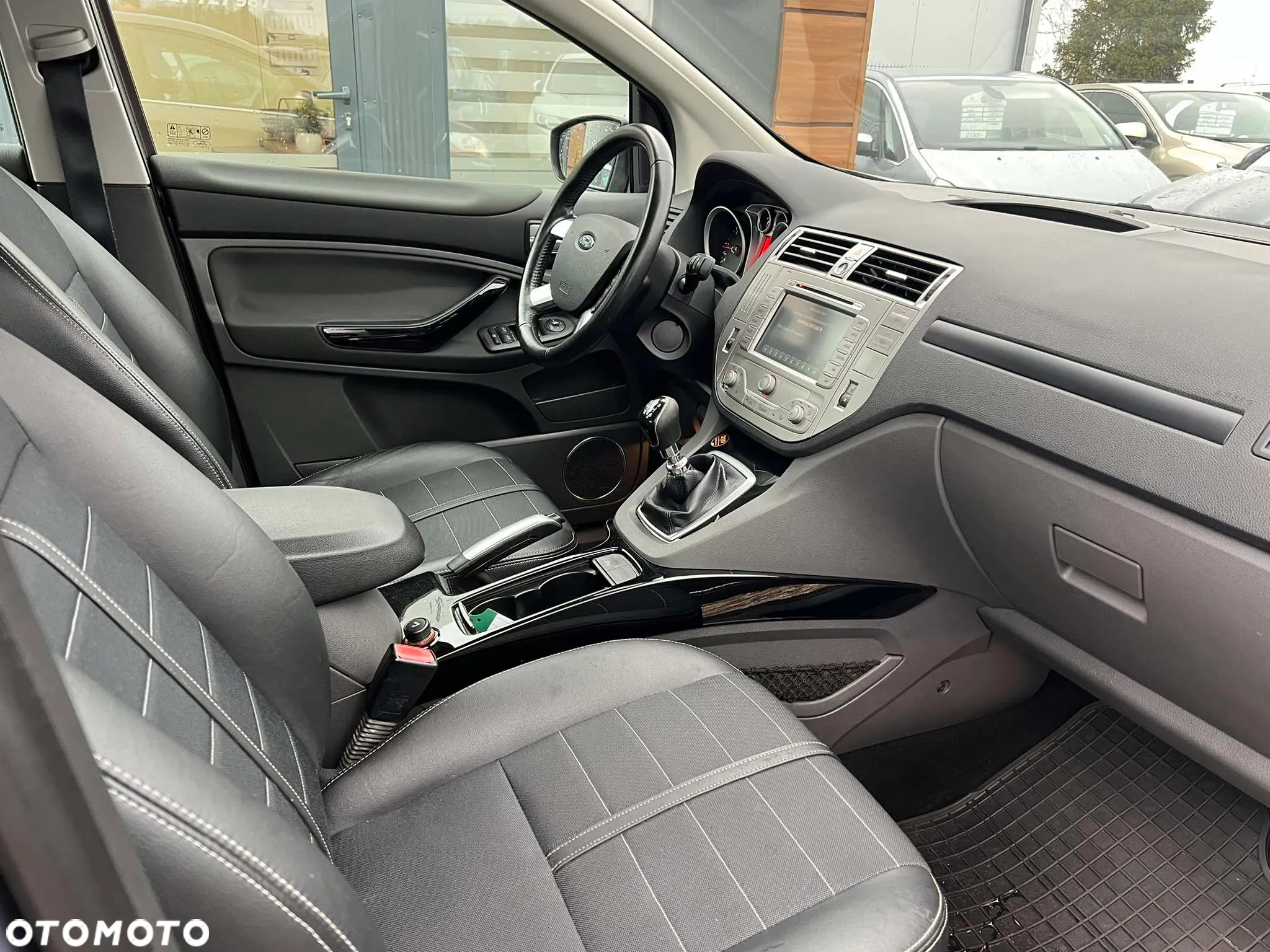 Ford Kuga 2.0 TDCi Titanium - 9