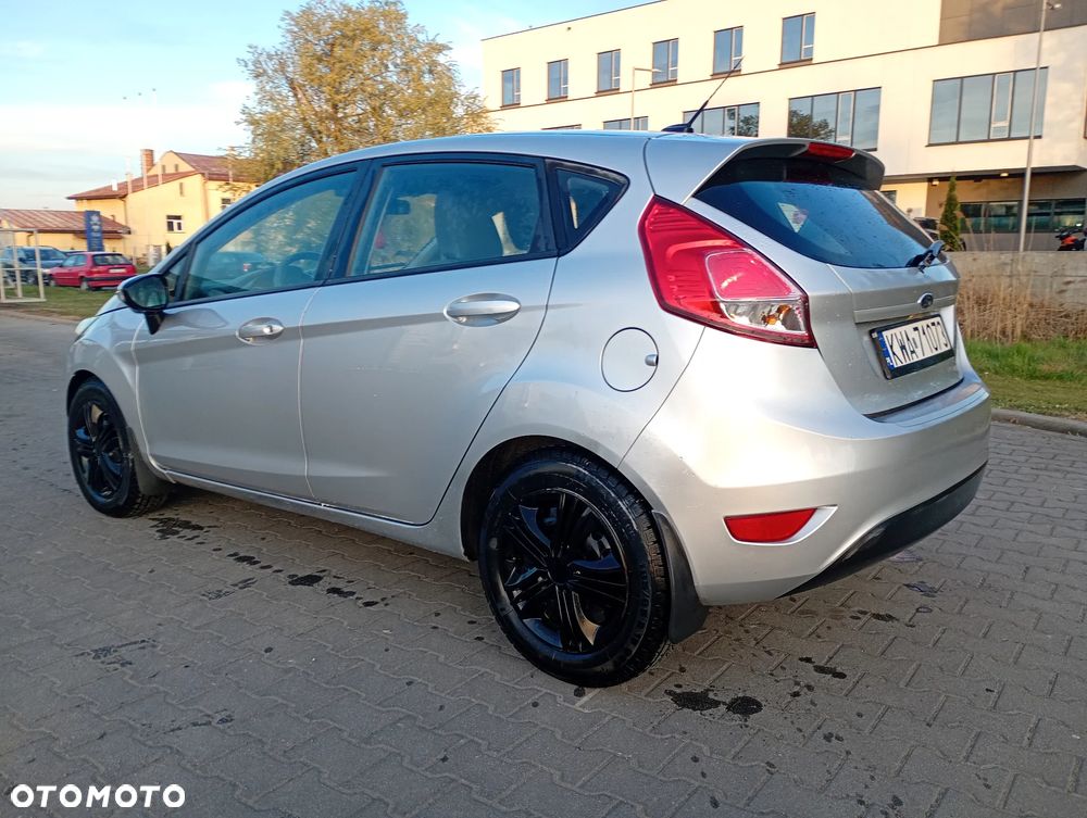 Ford Fiesta - 4
