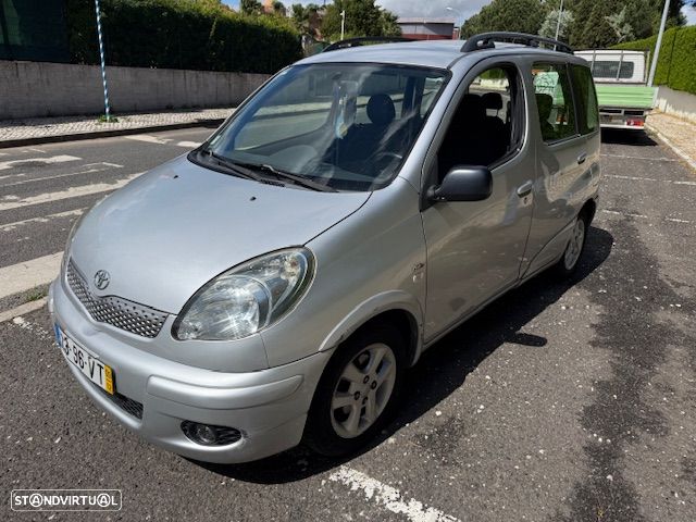 Toyota Yaris Verso 1.4 D-4D Sol ABS+CD - 1