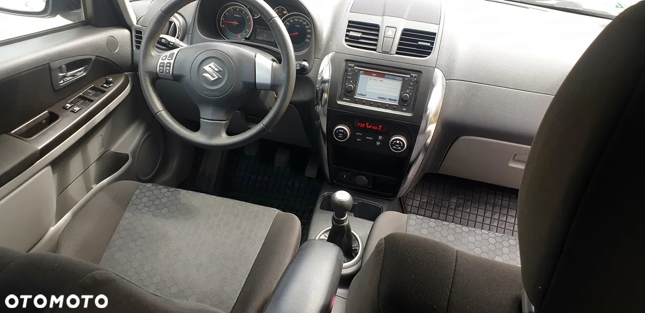 Suzuki SX4 1.6 VVT 4x2 Style - 11