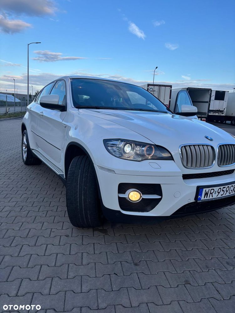 BMW X6 - 11