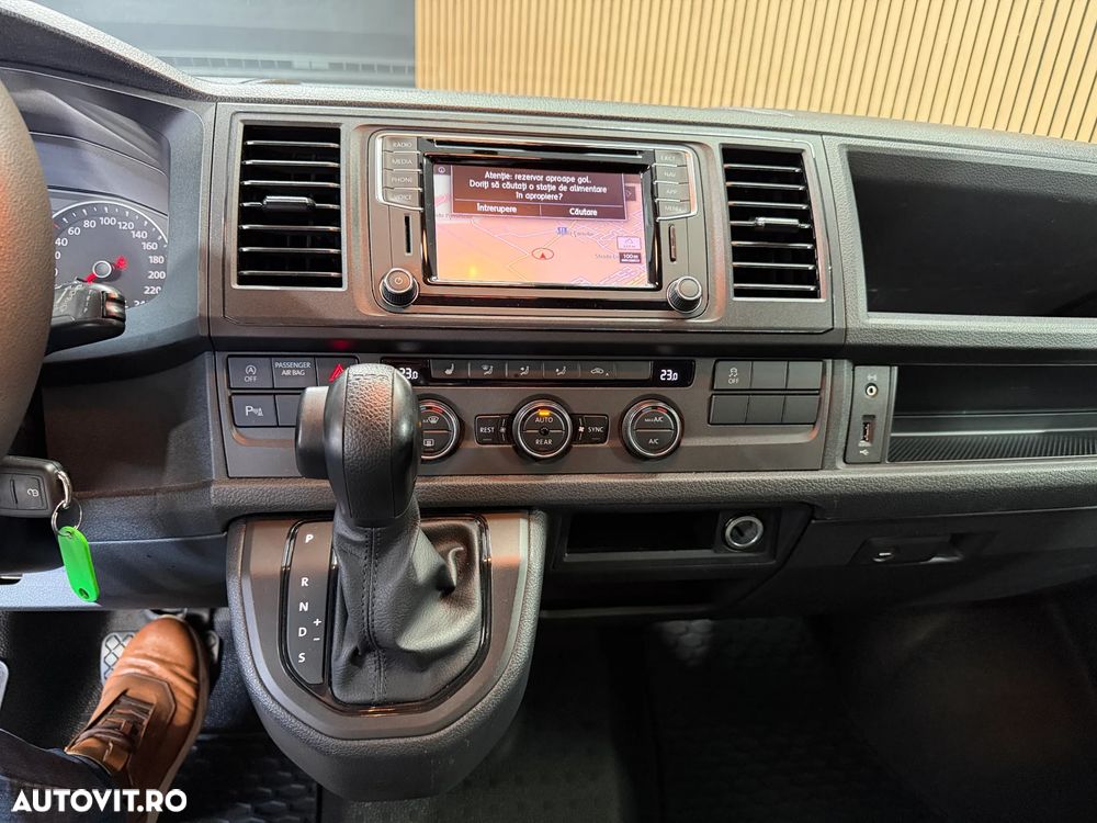Volkswagen Caravelle 2.0 TDI 110 kW KR Comfortline DSG - 8