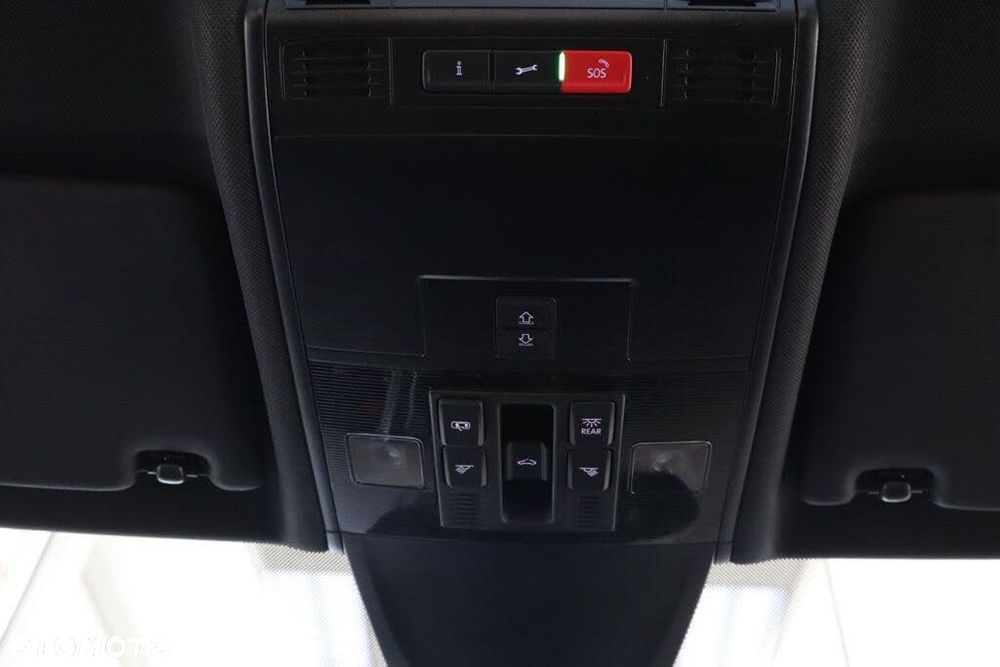 Volkswagen Tiguan - 28