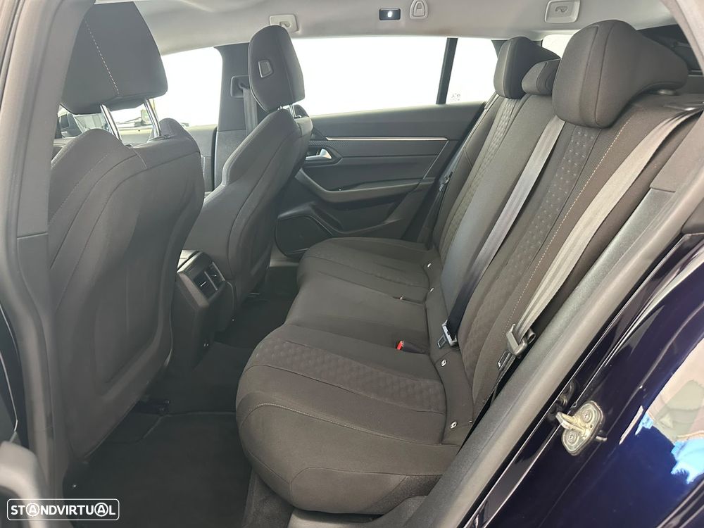 Peugeot 508 SW 1.5 BlueHDi Allure EAT8 — fotografia 30