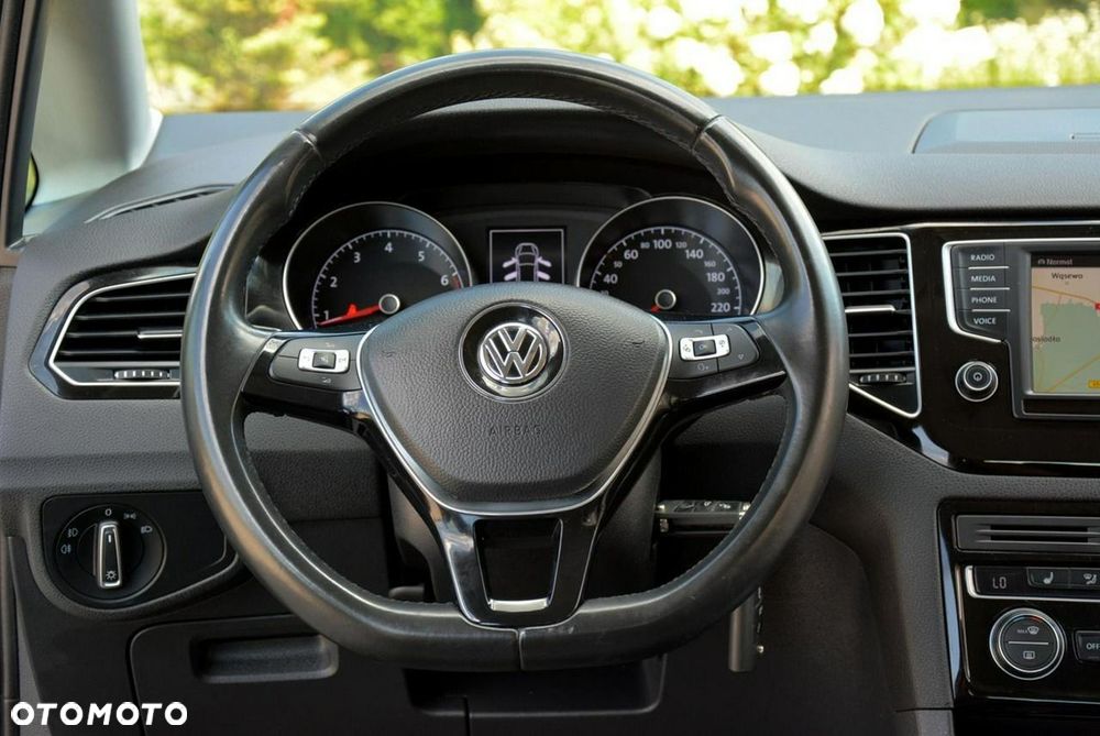 Volkswagen Golf Sportsvan 1.4 TSI (BlueMotion Technology) Comfortline - 22